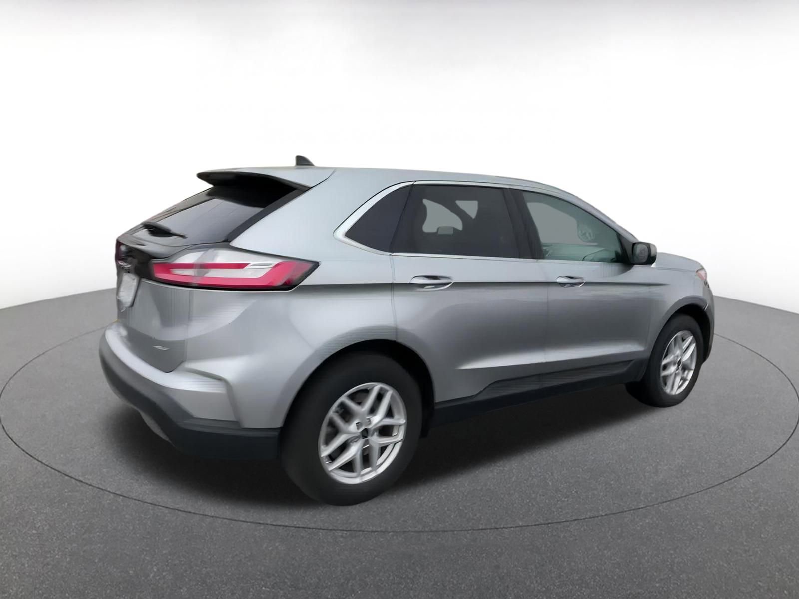 Thumbnail: 2024 Ford Edge - 15