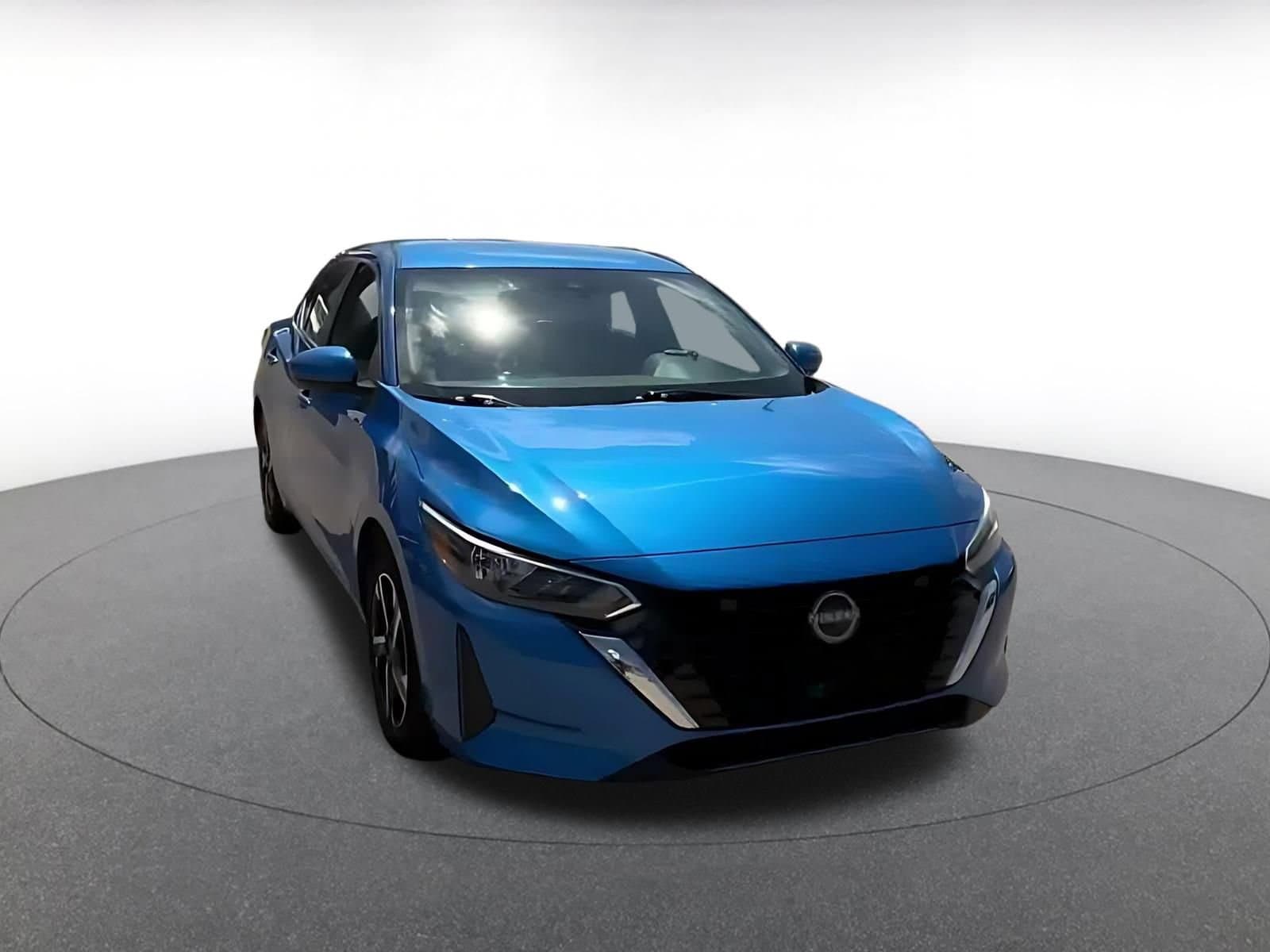 Thumbnail: 2025 Nissan Sentra - 3