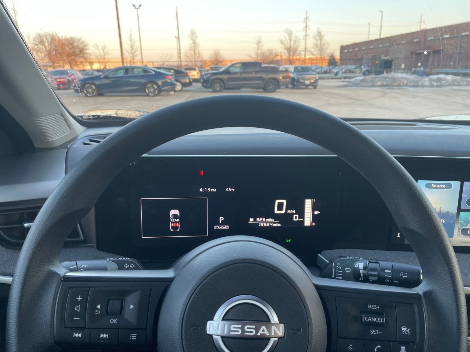 Thumbnail: 2025 Nissan Kicks - 33