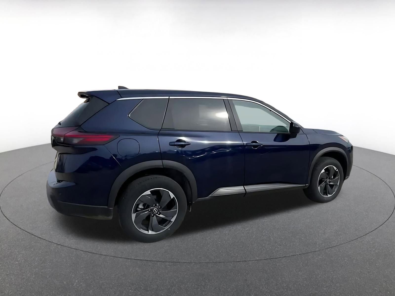 Thumbnail: 2025 Nissan Rogue - 15