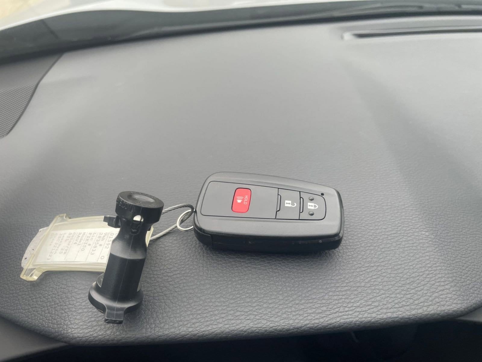 Thumbnail: 2025 Toyota RAV4 - 22