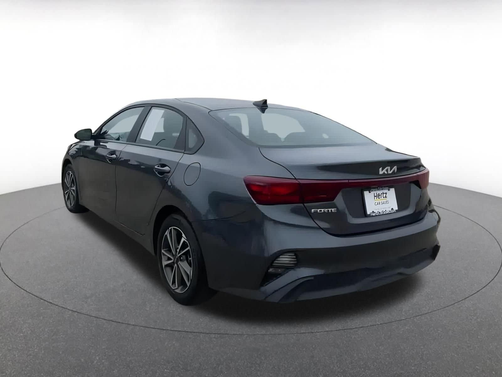 Thumbnail: 2024 Kia Forte - 11