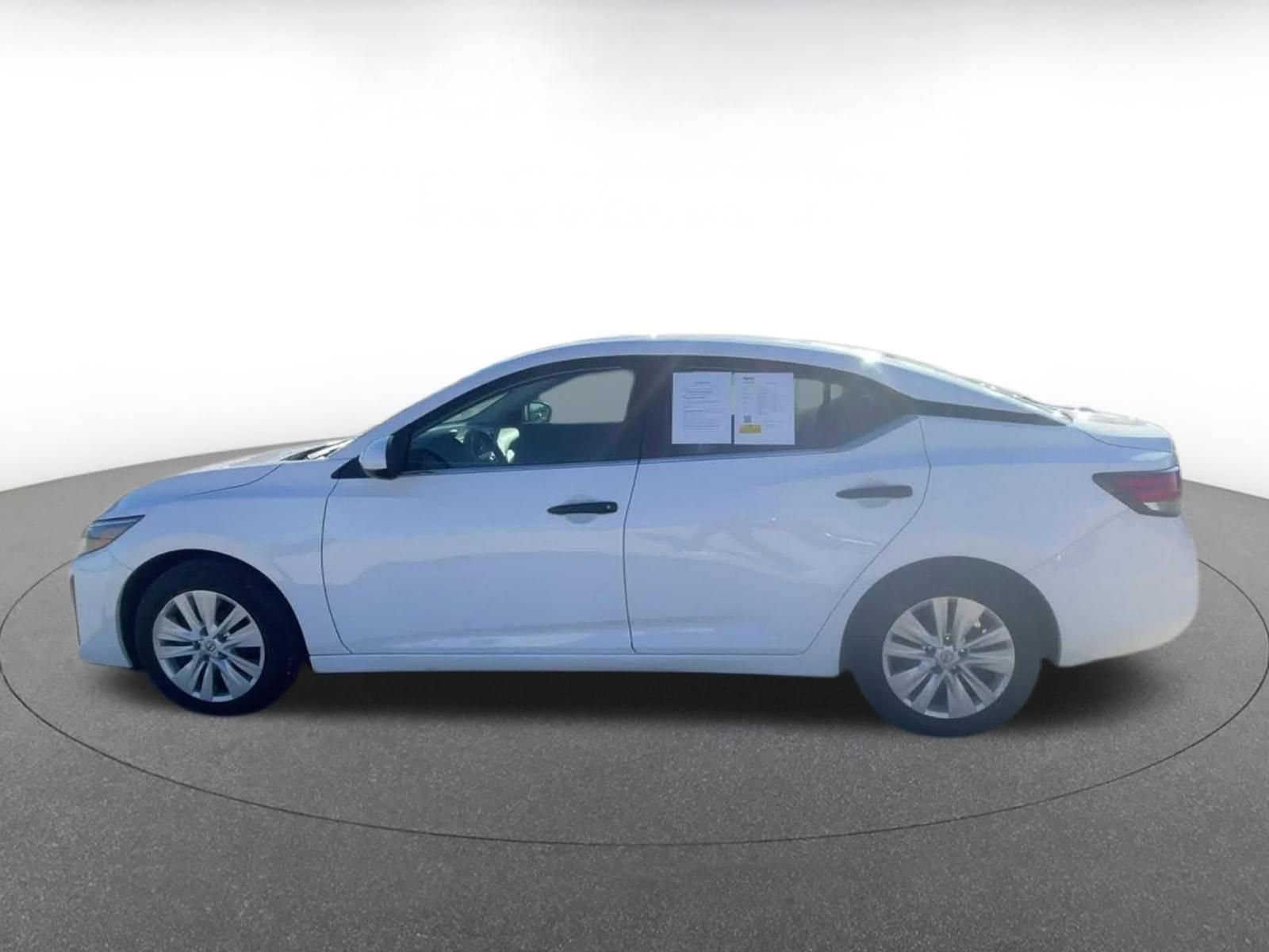 Thumbnail: 2025 Nissan Sentra - 9