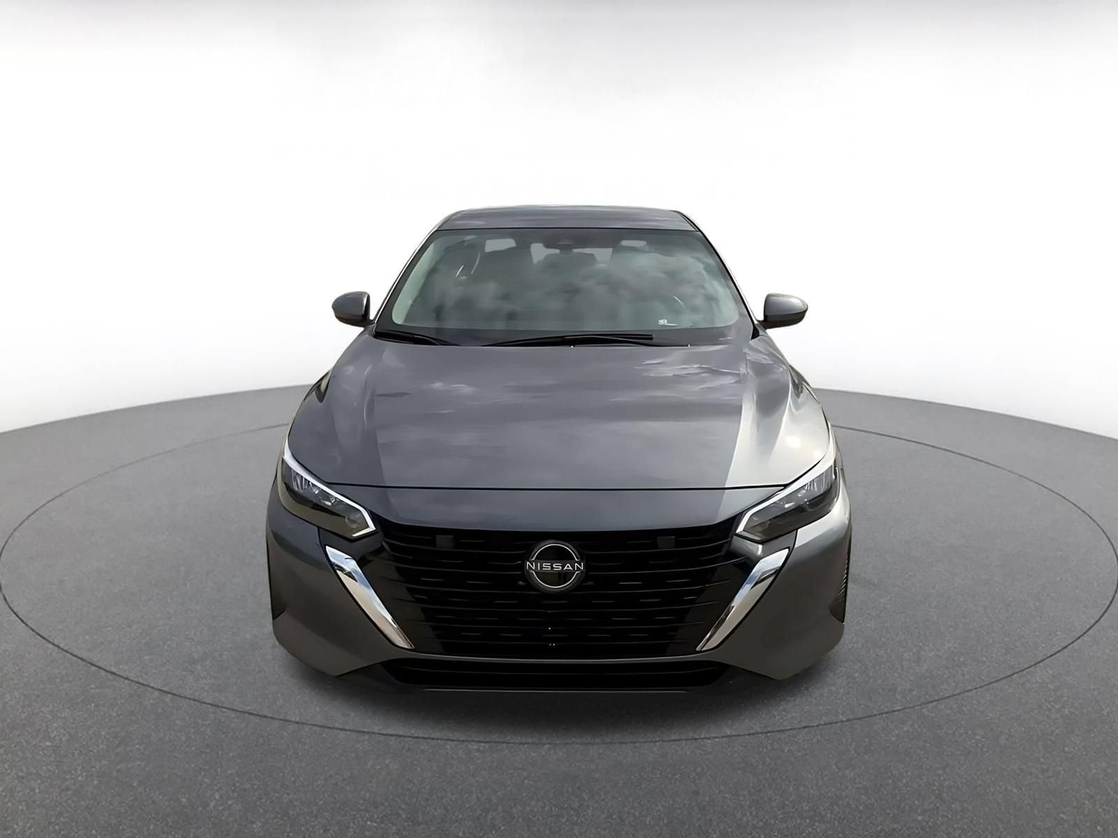Thumbnail: 2025 Nissan Sentra - 4