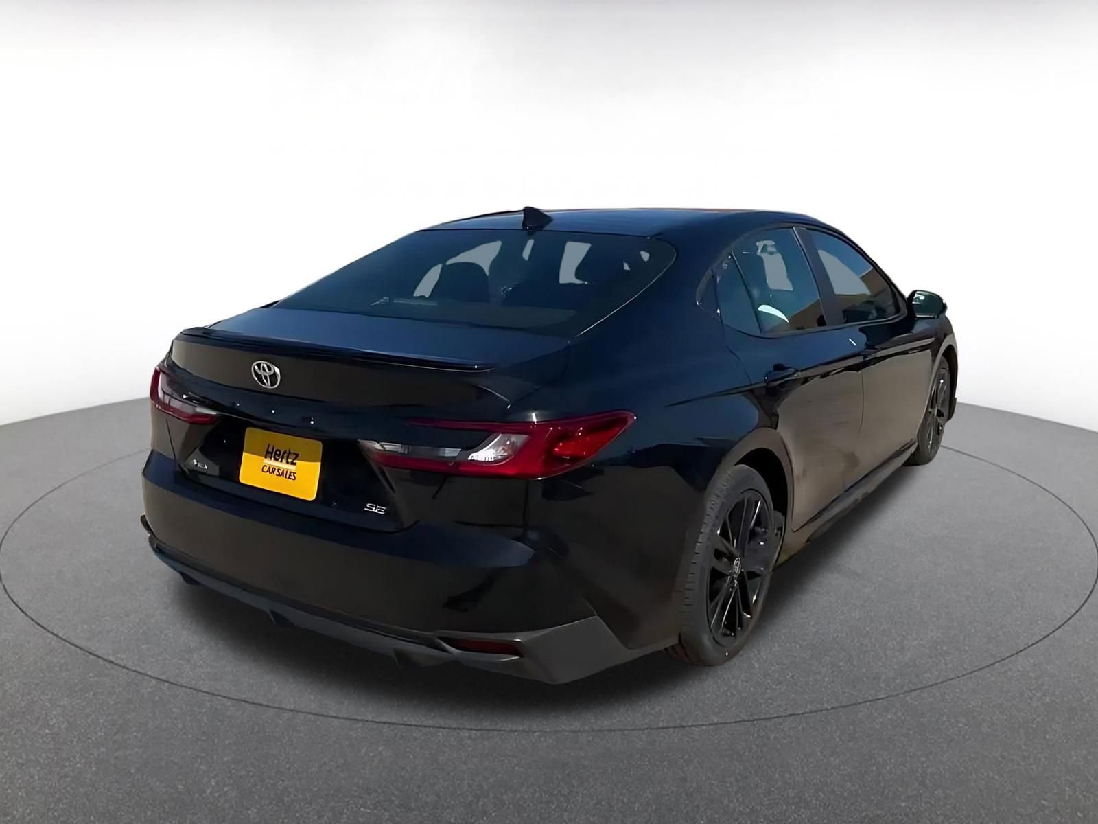 Thumbnail: 2025 Toyota Camry - 15