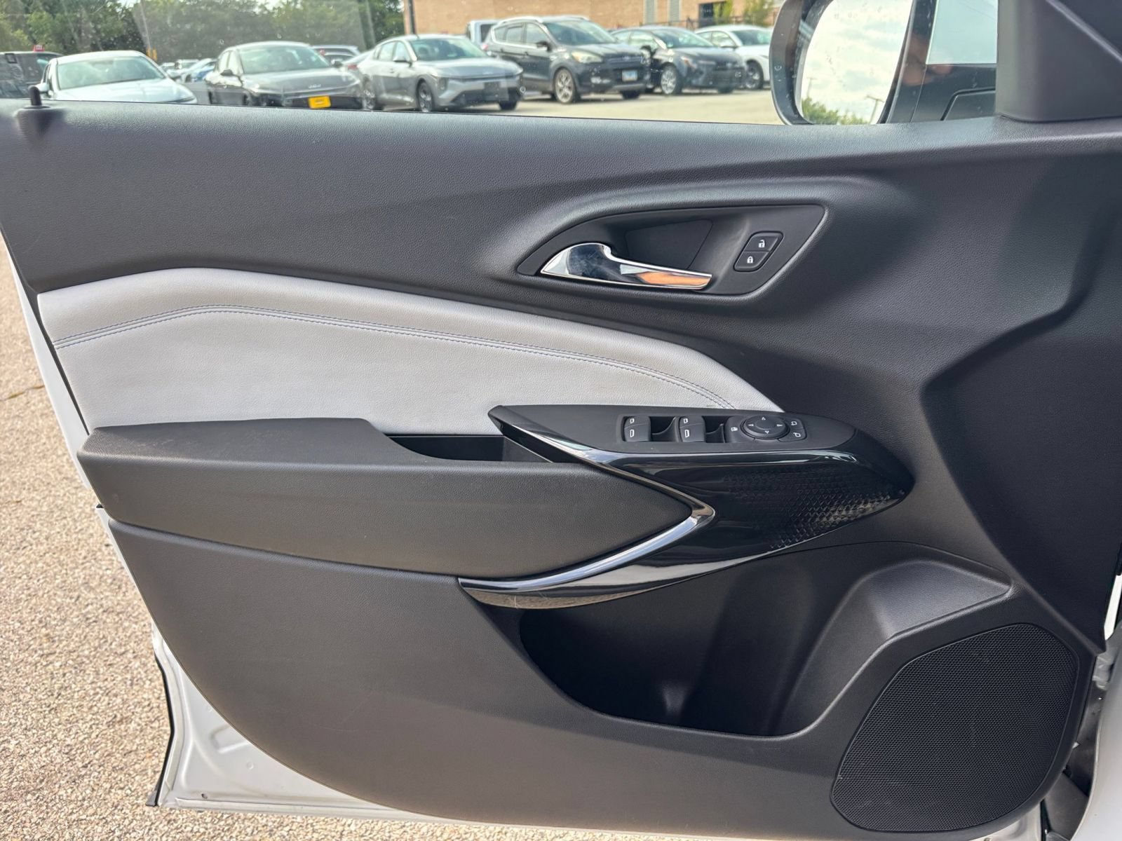 Thumbnail: 2025 Chevrolet Trax - 15