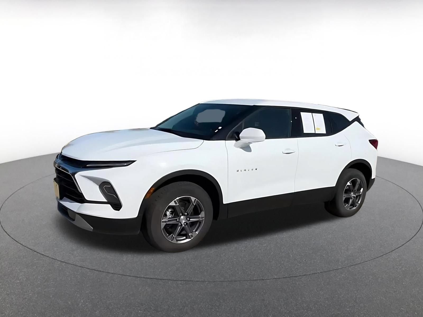 Thumbnail: 2026 Chevrolet Blazer - 6