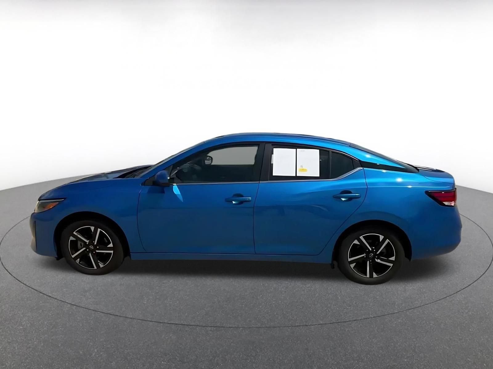 Thumbnail: 2025 Nissan Sentra - 8