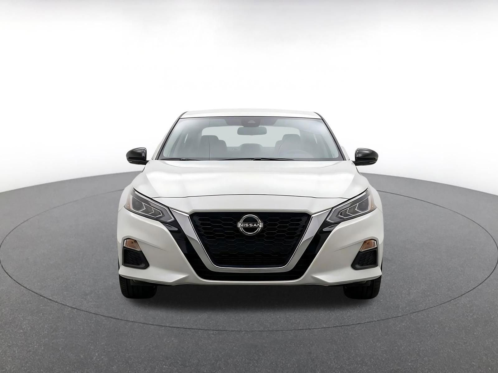 Thumbnail: 2025 Nissan Altima - 2