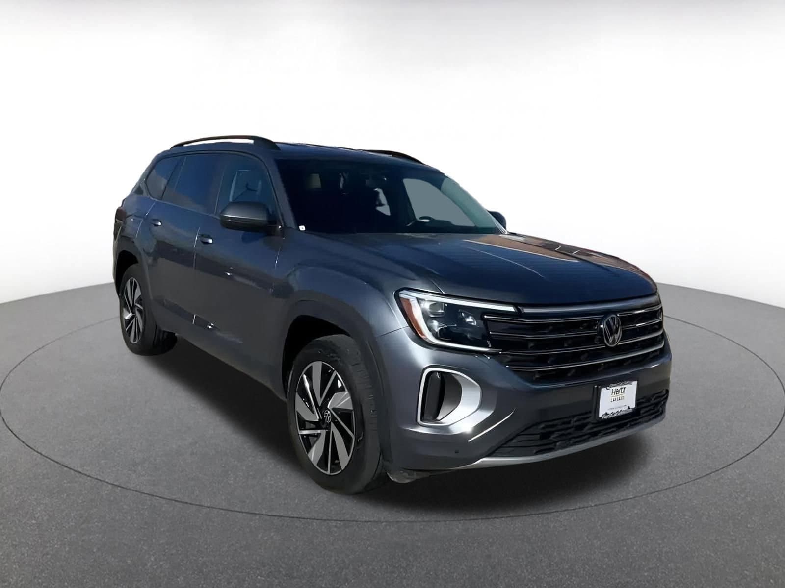 Thumbnail: 2025 Volkswagen Atlas - 3