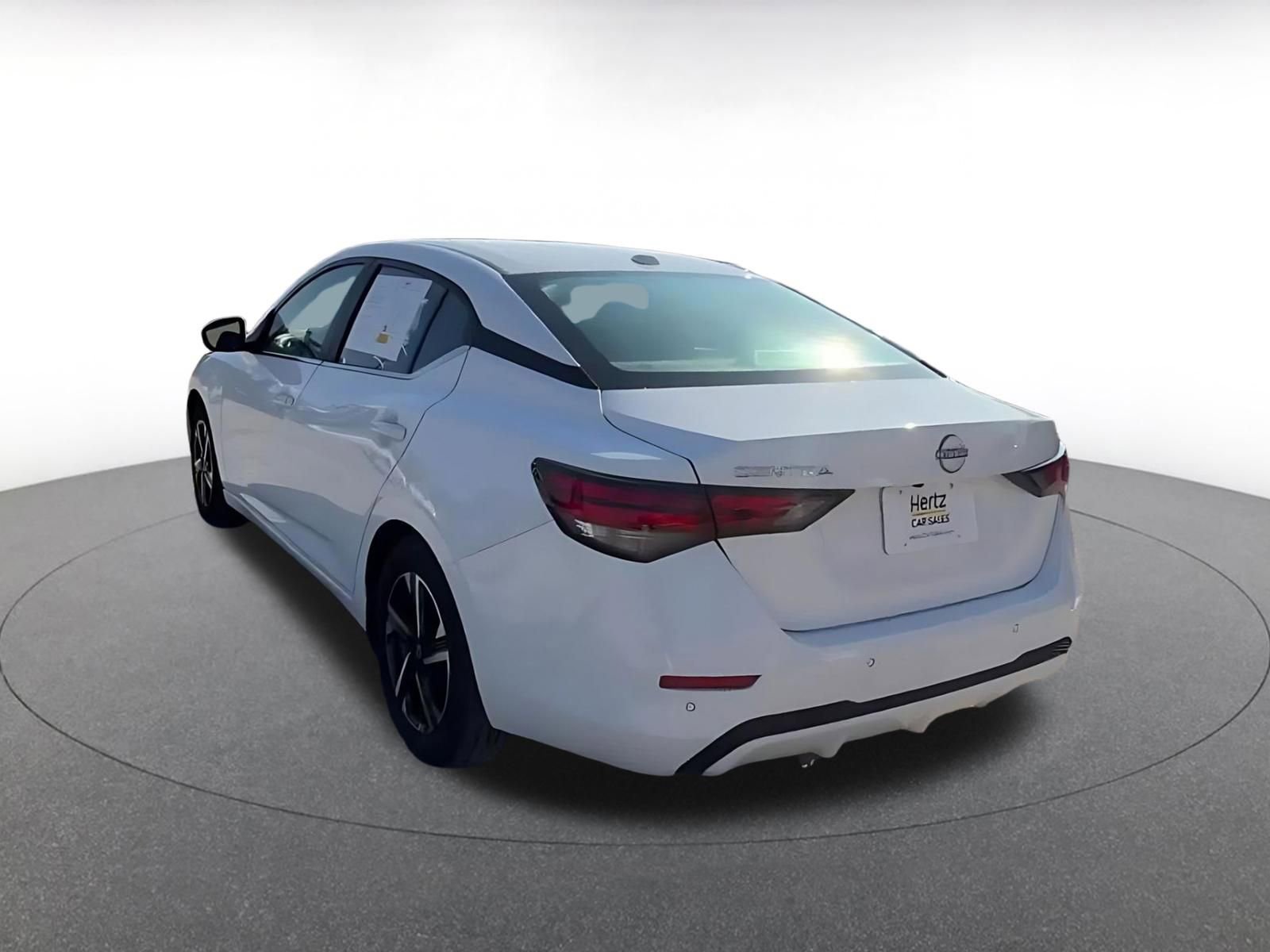 Thumbnail: 2025 Nissan Sentra - 11