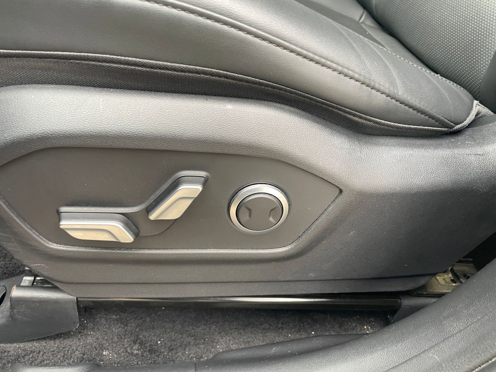 Thumbnail: 2025 Hyundai Santa Fe - 23