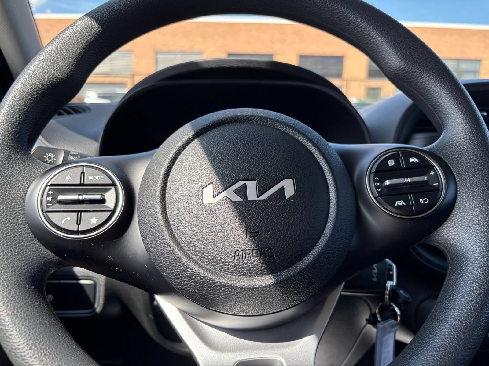 Thumbnail: 2025 Kia Soul - 25