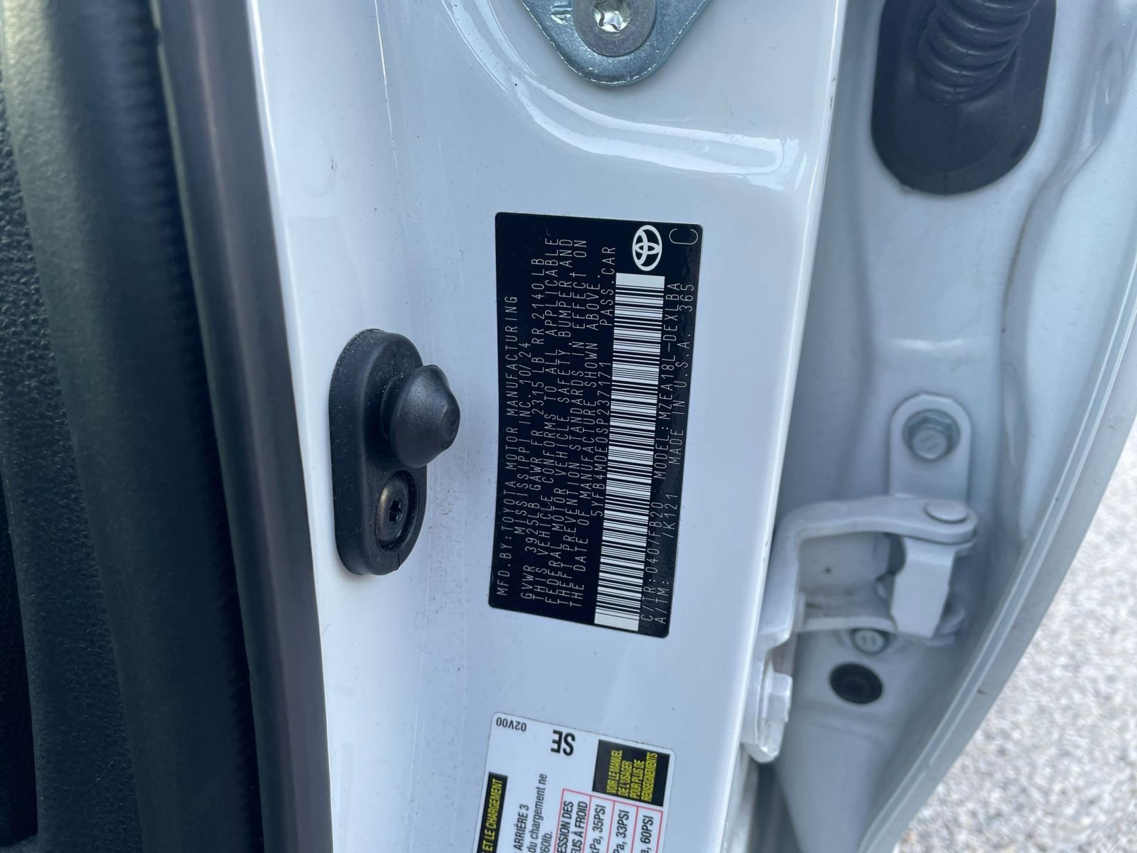 Thumbnail: 2025 Toyota Corolla - 28