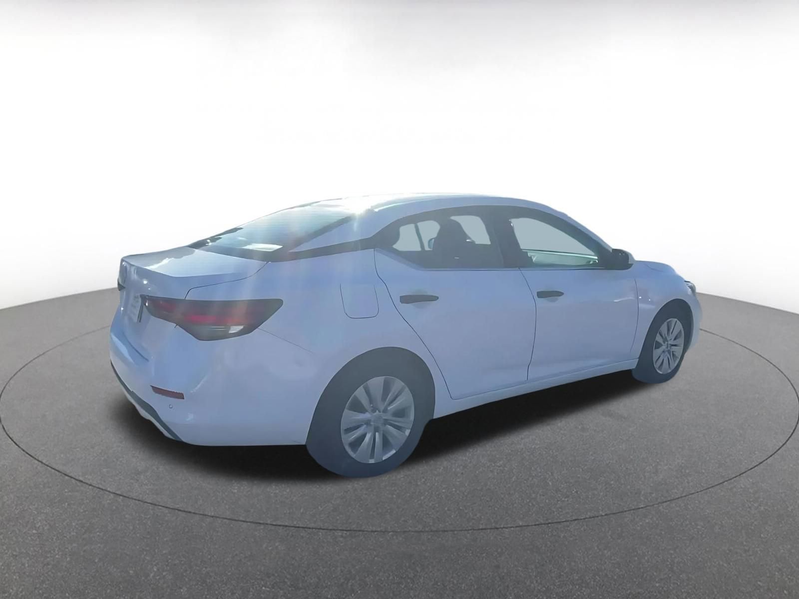 Thumbnail: 2025 Nissan Sentra - 15