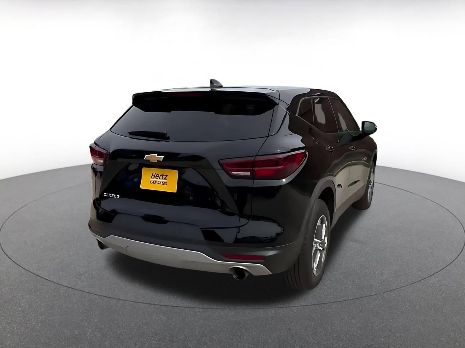 Thumbnail: 2025 Chevrolet Blazer - 14