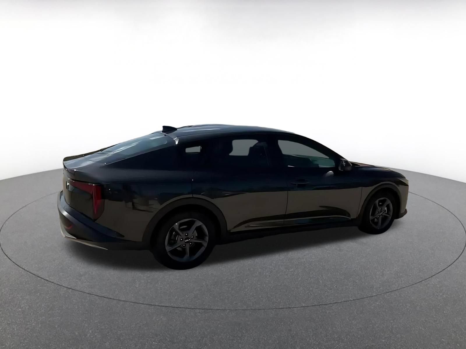 Thumbnail: 2026 Kia K4 - 12