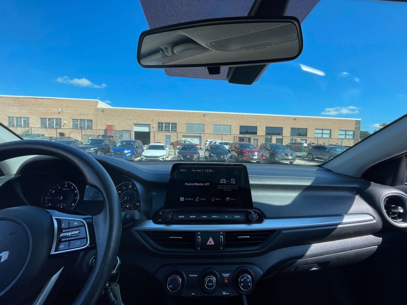 Thumbnail: 2024 Kia Forte - 32