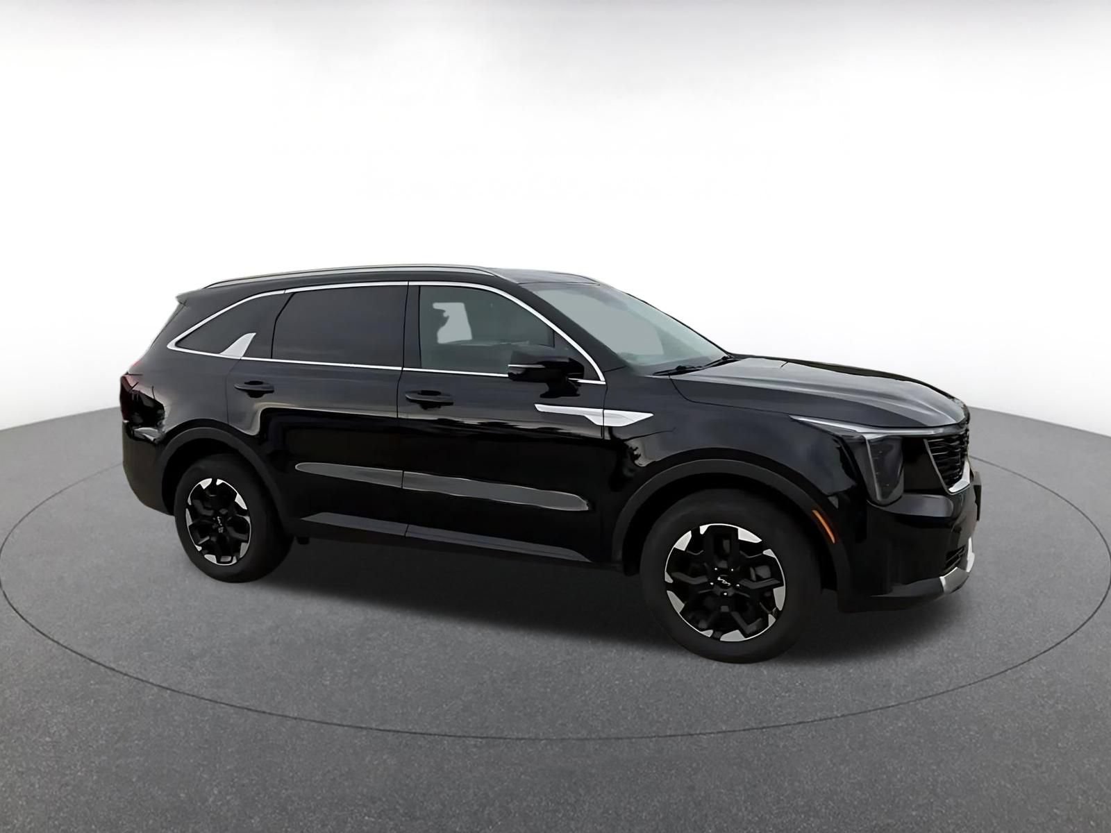 Thumbnail: 2024 Kia Sorento - 2