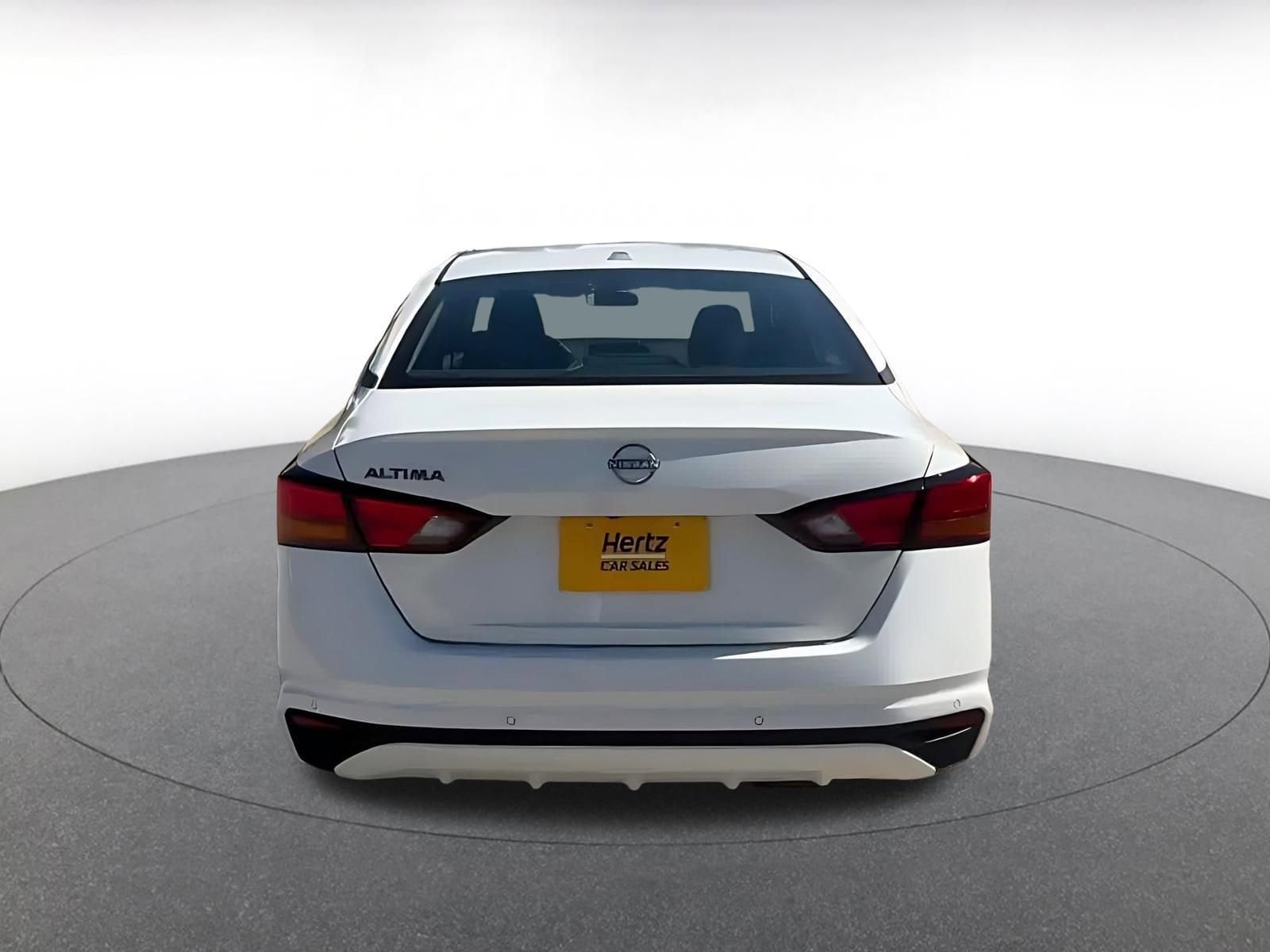 Thumbnail: 2025 Nissan Altima - 12