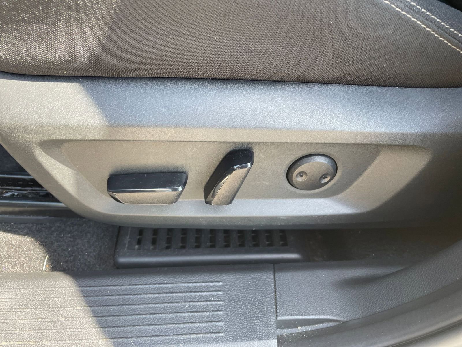 Thumbnail: 2024 Nissan Rogue - 23