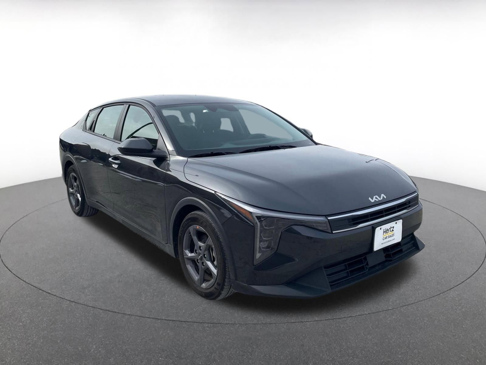 Thumbnail: 2025 Kia K4 - 1