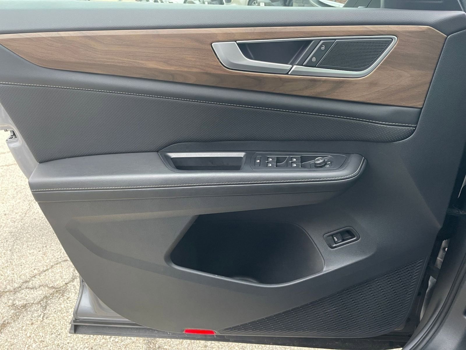 Thumbnail: 2025 Volkswagen Atlas - 20