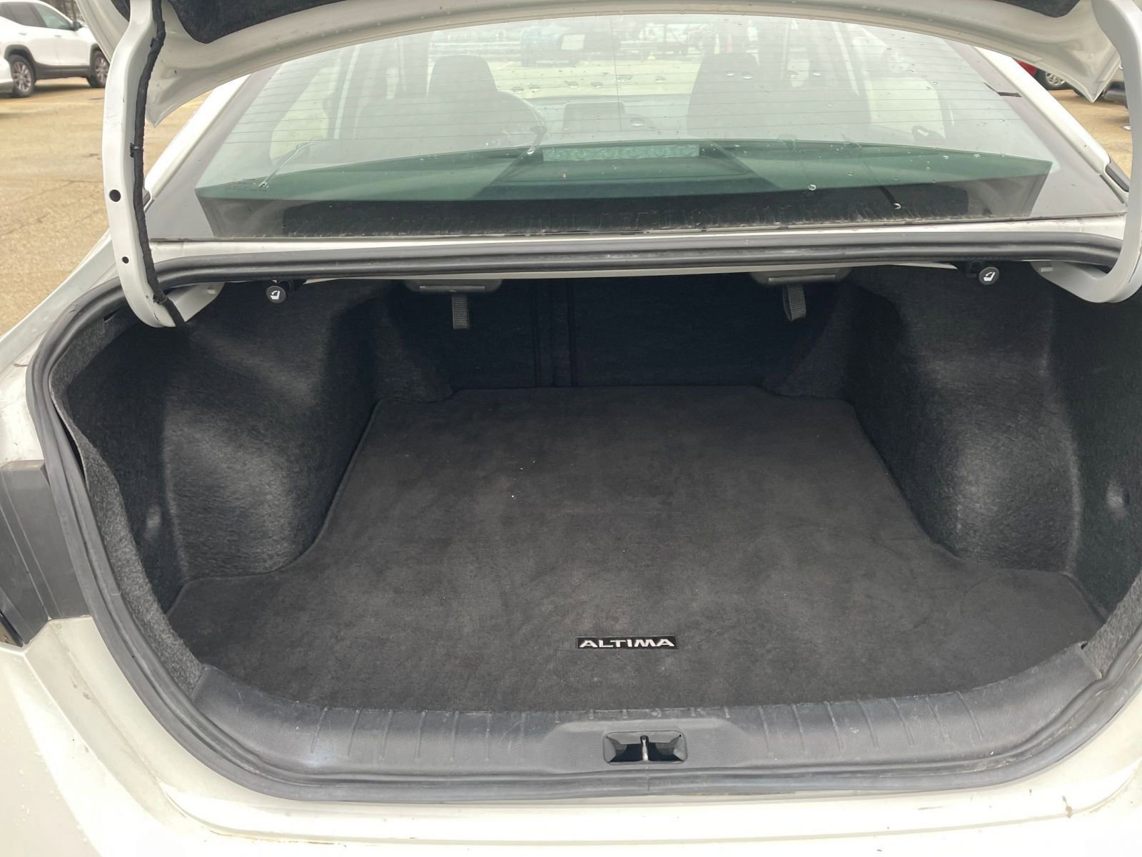 Thumbnail: 2025 Nissan Altima - 31