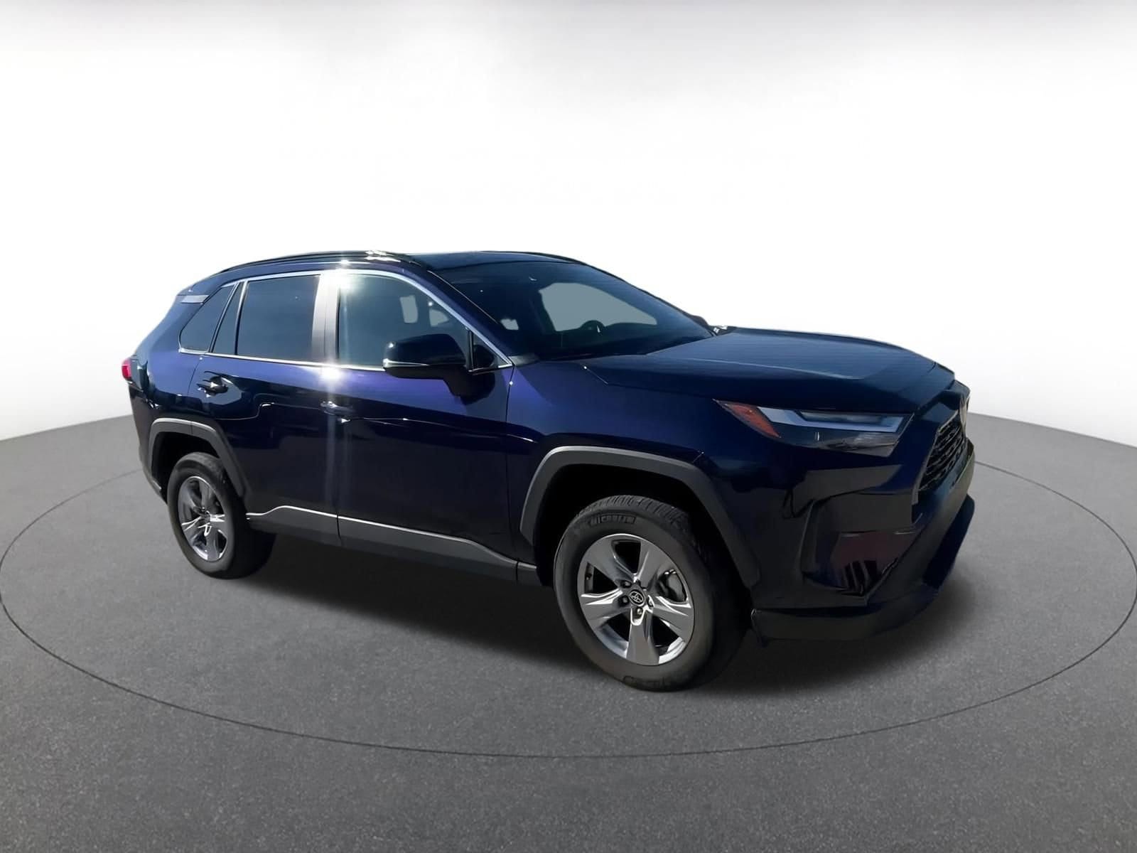 Thumbnail: 2025 Toyota RAV4 - 2