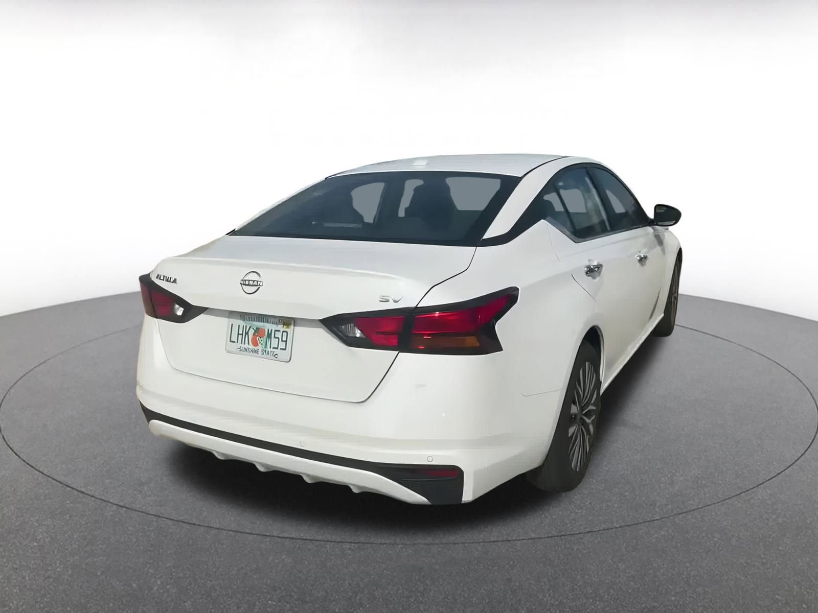 Thumbnail: 2024 Nissan Altima - 14