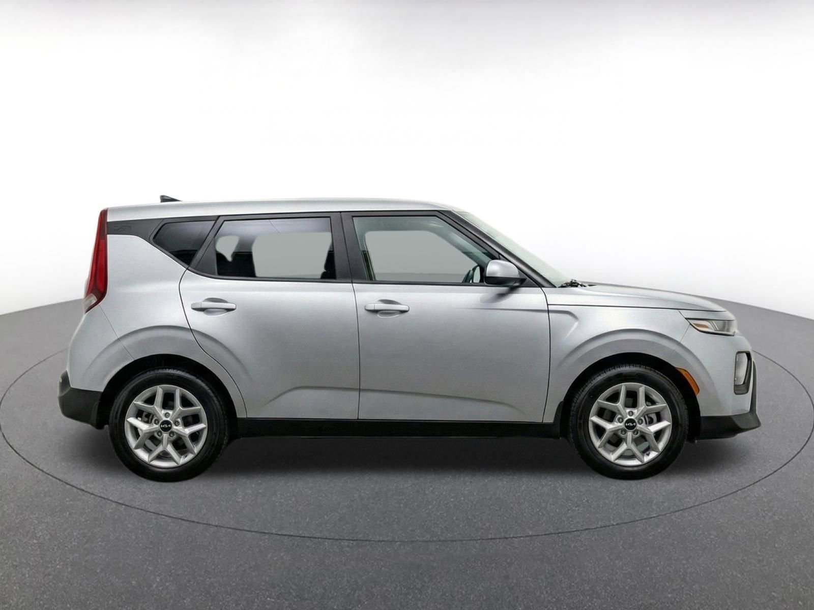 Thumbnail: 2025 Kia Soul - 10