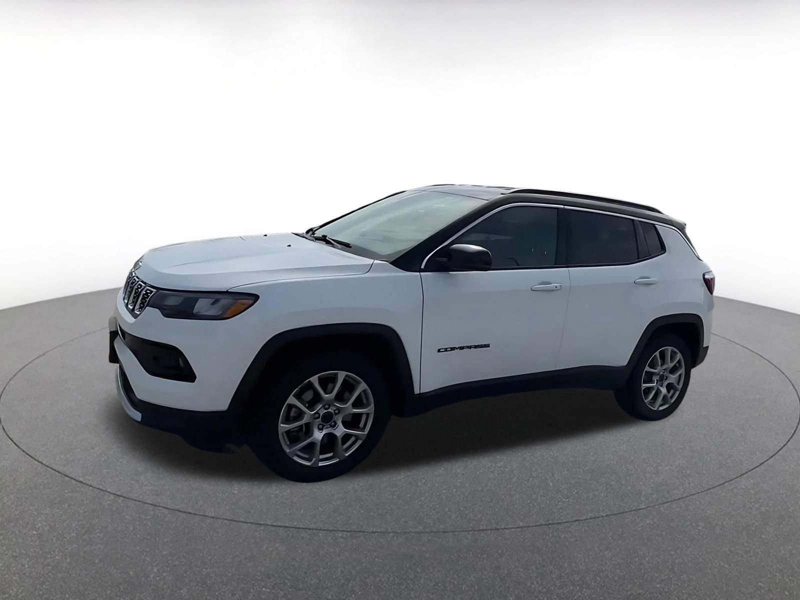 Thumbnail: 2025 Jeep Compass - 8