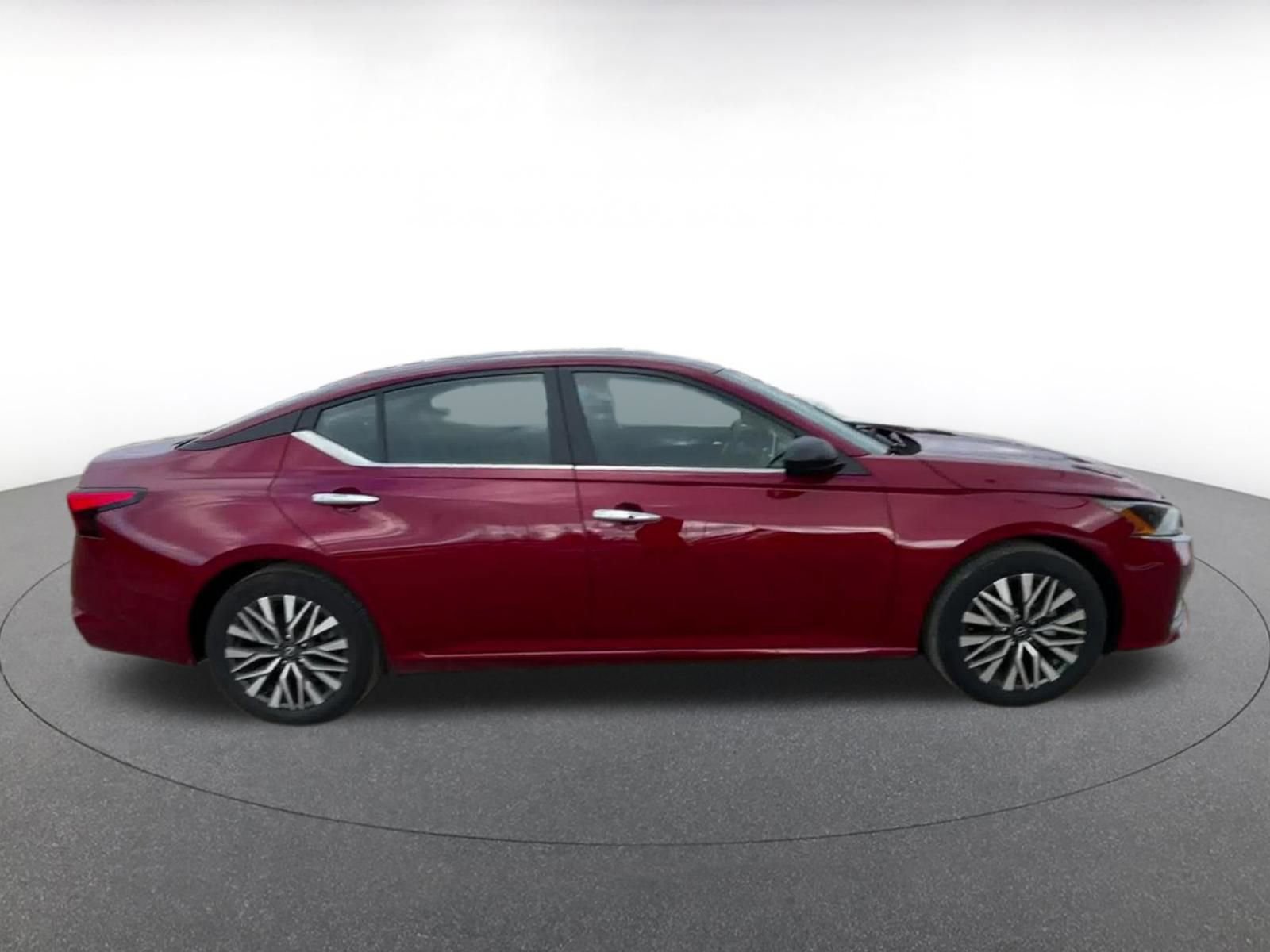 Thumbnail: 2025 Nissan Altima - 16