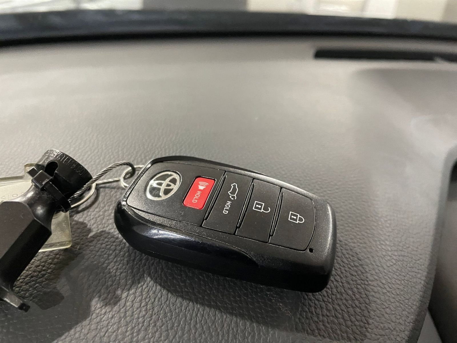 Thumbnail: 2025 Toyota Grand Highlander - 21