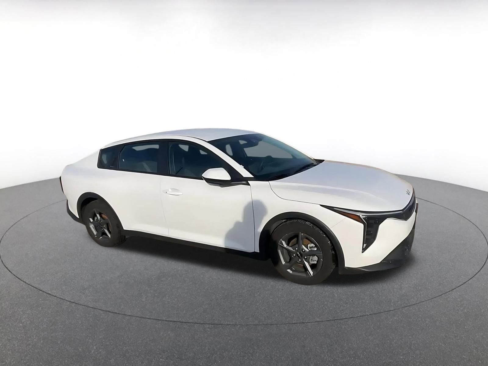 Thumbnail: 2025 Kia K4 - 2