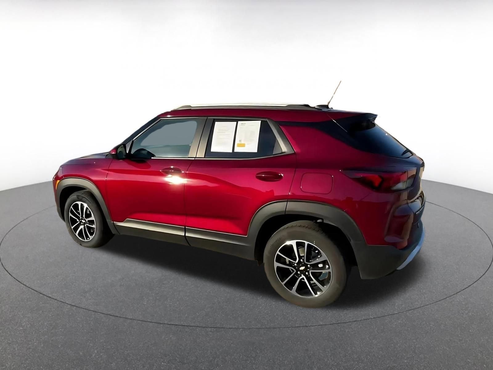 Thumbnail: 2025 Chevrolet TrailBlazer - 10