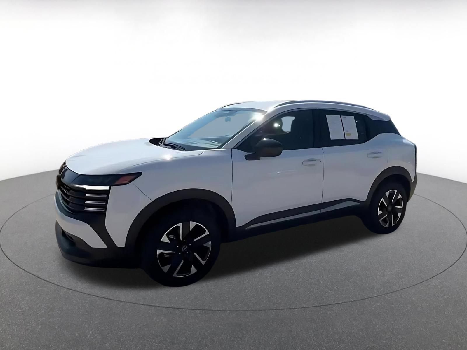 Thumbnail: 2026 Nissan Kicks - 9