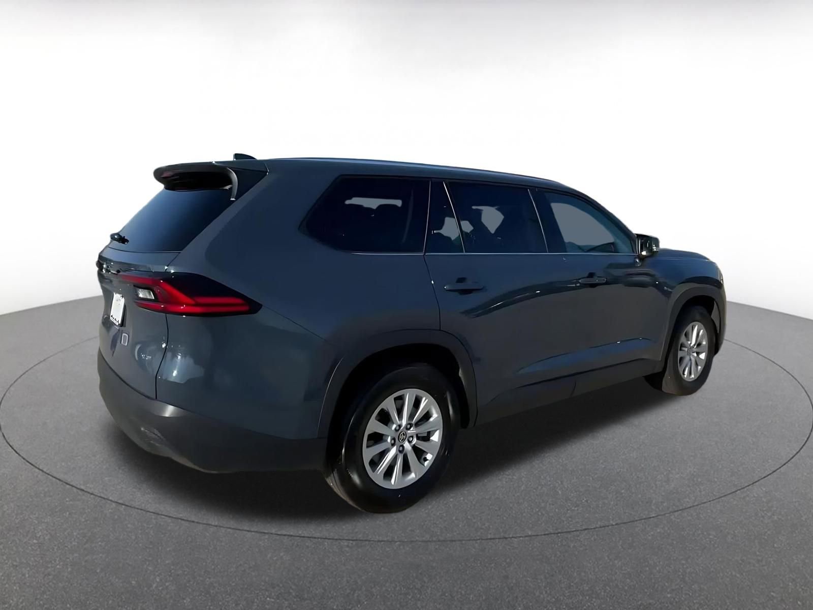 Thumbnail: 2025 Toyota Grand Highlander - 15