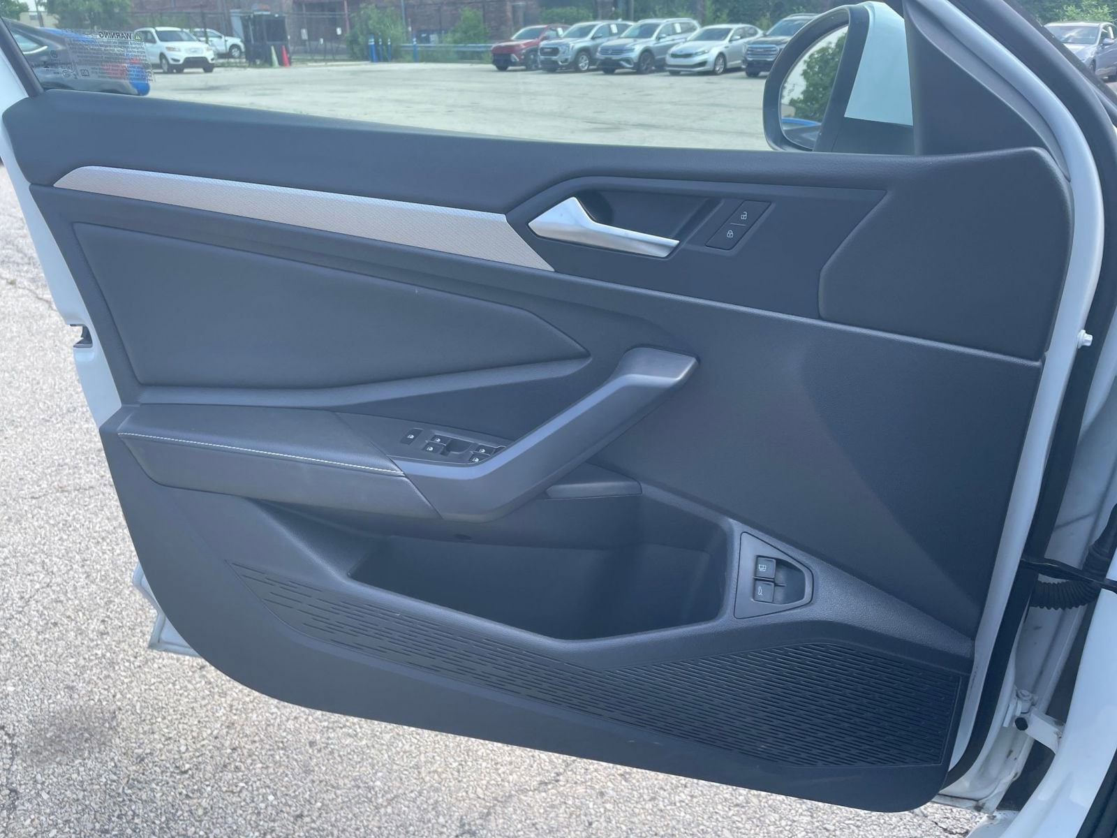Thumbnail: 2024 Volkswagen Jetta - 20