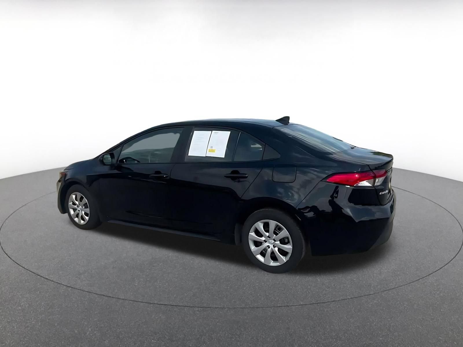 Thumbnail: 2025 Toyota Corolla - 9