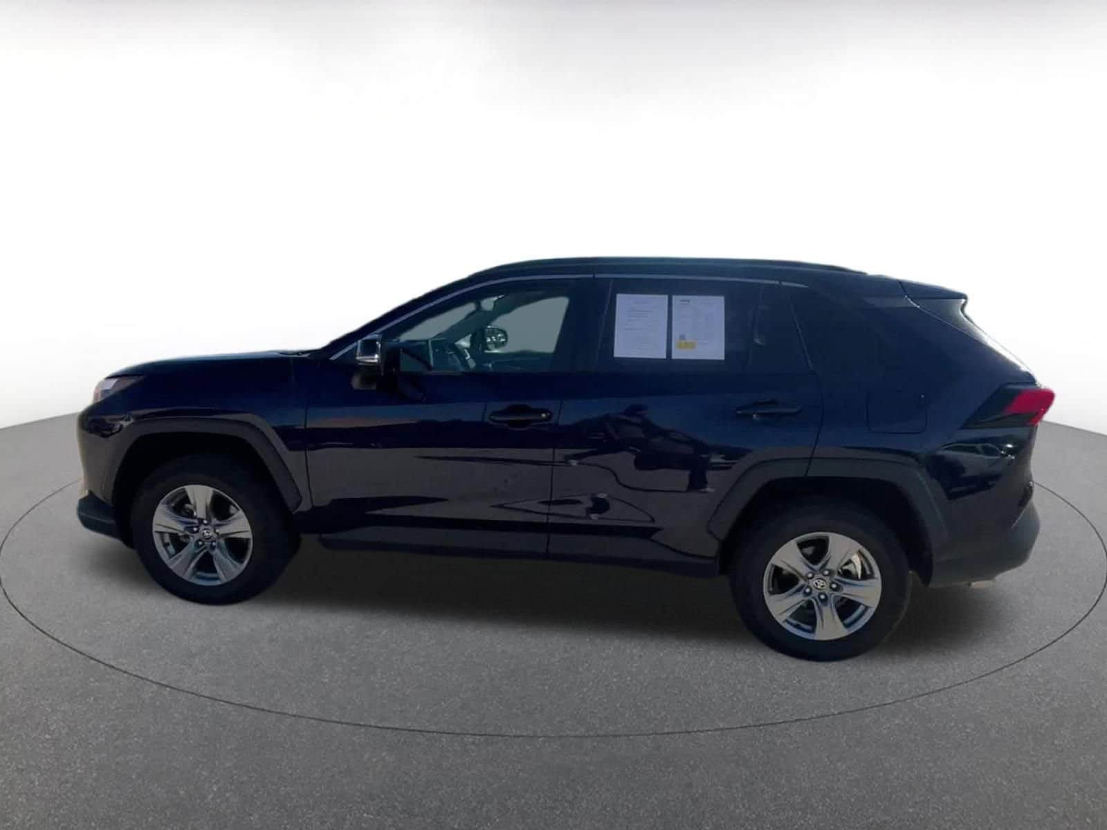 Thumbnail: 2025 Toyota RAV4 - 9