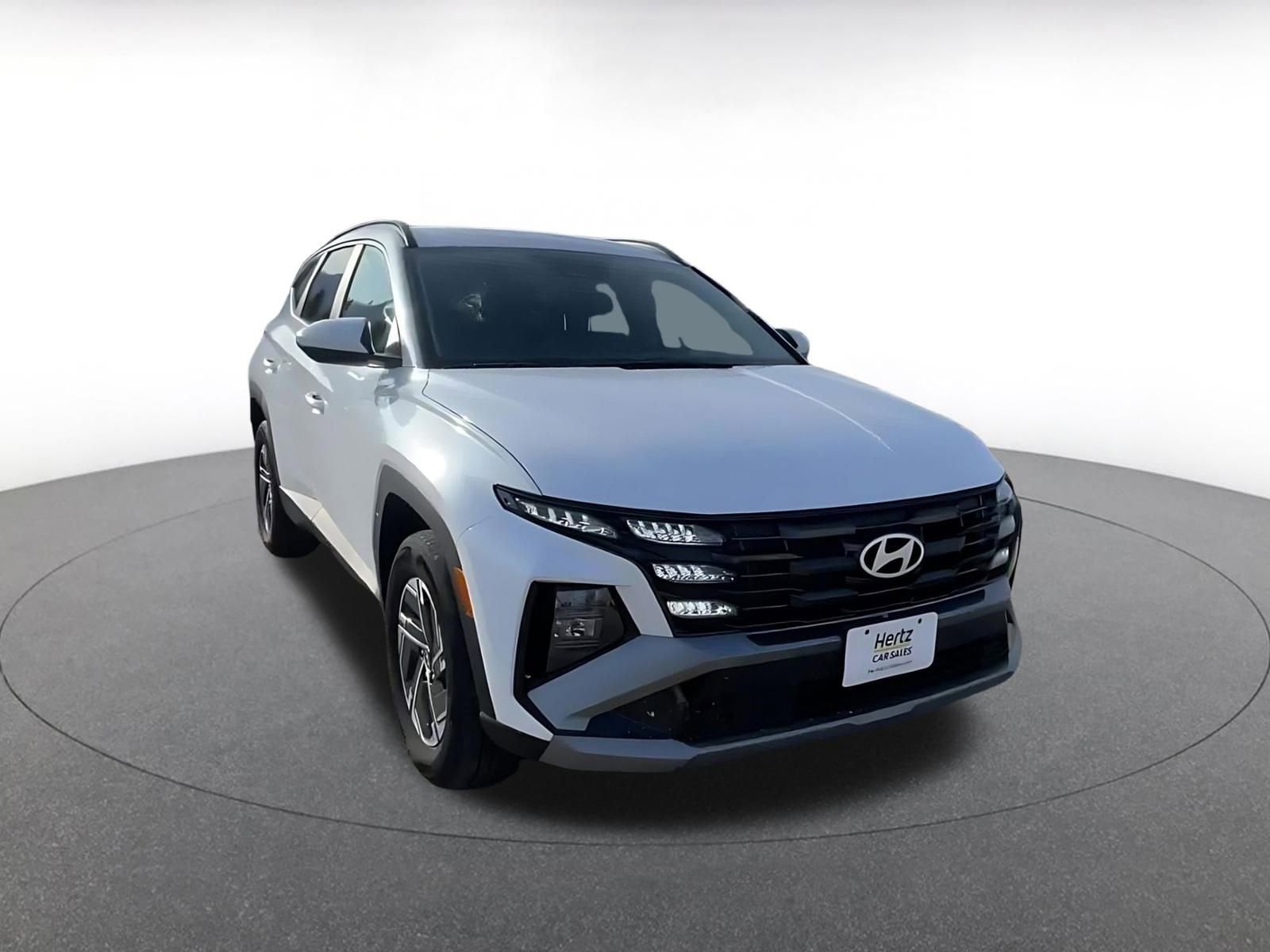 Thumbnail: 2025 Hyundai Tucson - 3