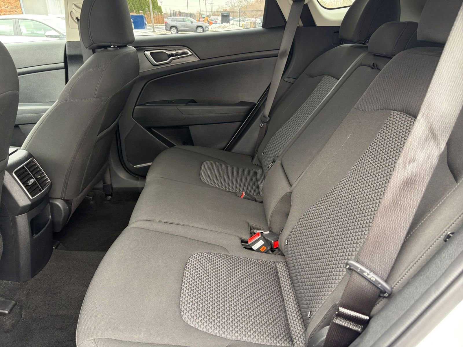 Thumbnail: 2025 Kia Sportage - 23