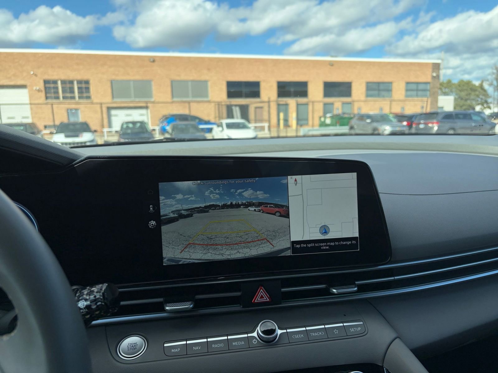 Thumbnail: 2025 Hyundai Elantra - 22