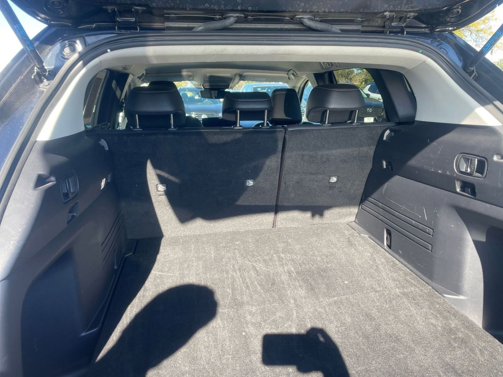 Thumbnail: 2025 Mazda CX-50 - 31