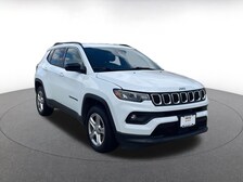 2023 Jeep Compass Latitude -
                  Des Plaines, IL