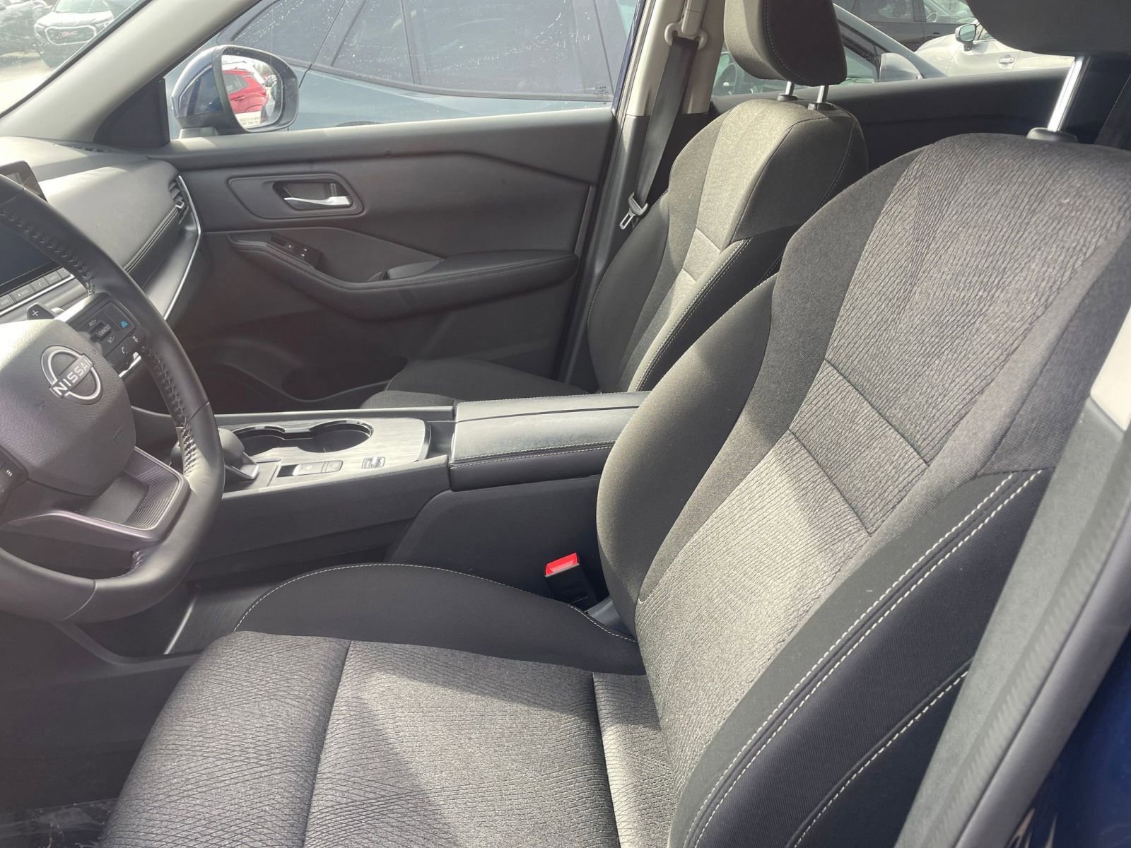 Thumbnail: 2025 Nissan Rogue - 28