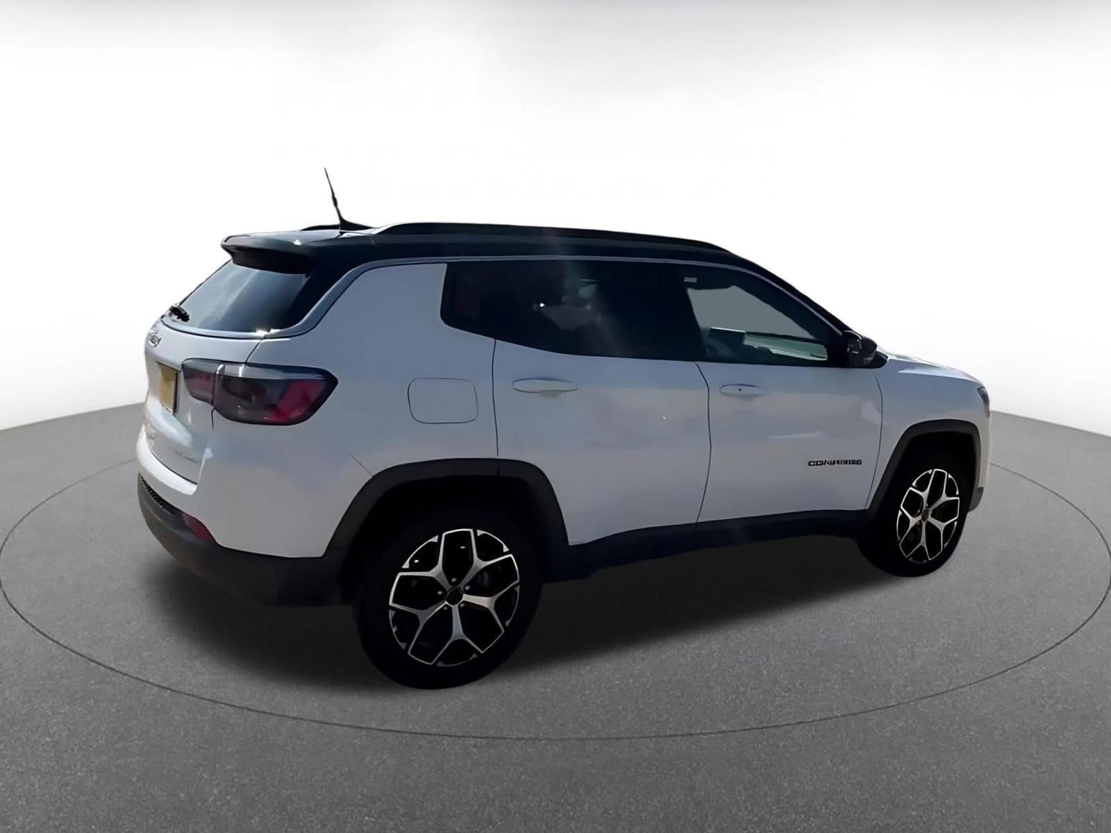 Thumbnail: 2025 Jeep Compass - 15