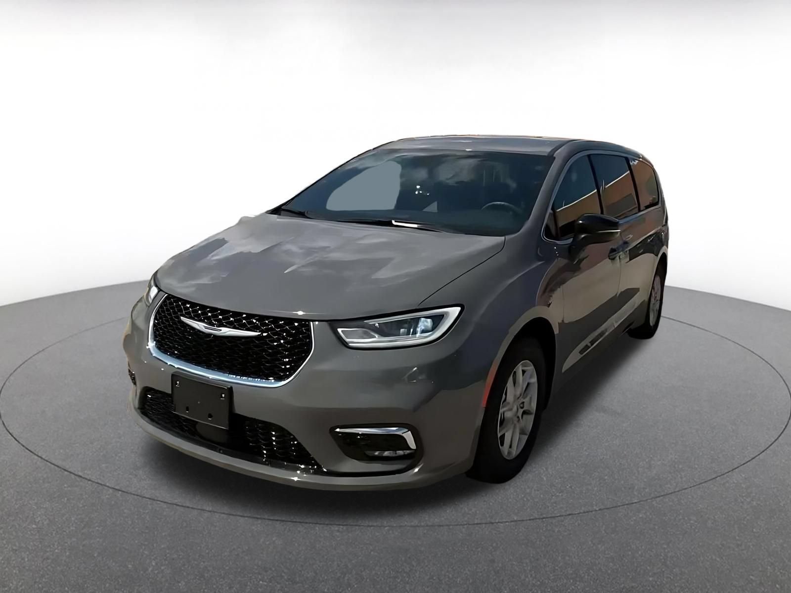 Thumbnail: 2025 Chrysler Pacifica - 5
