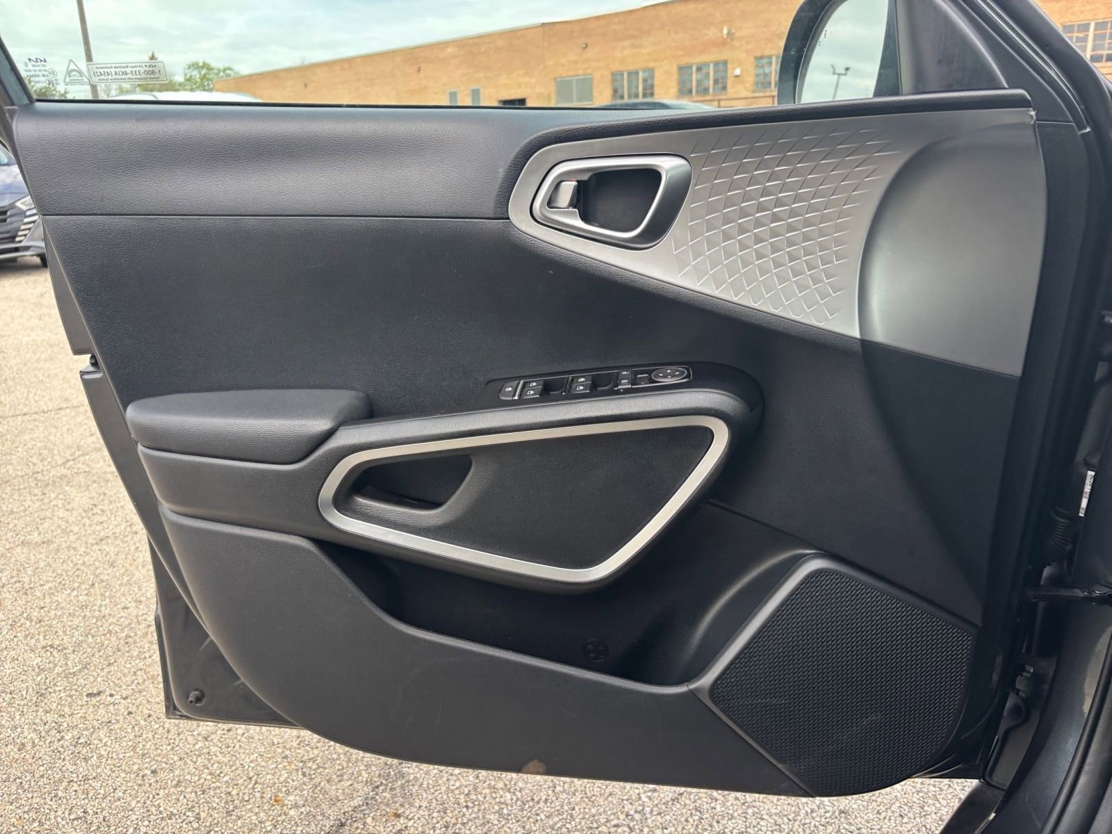 Thumbnail: 2025 Kia Soul - 18